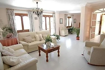 Villa Angeles Exotica *