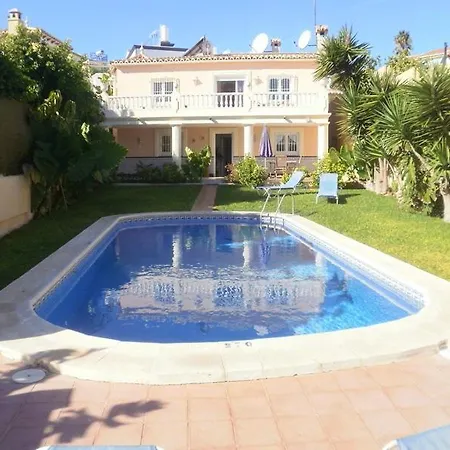 Angeles Exotica Villa *