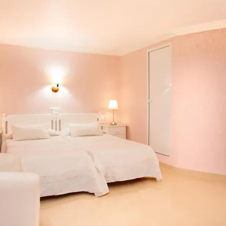 Angeles Exotica Villa *